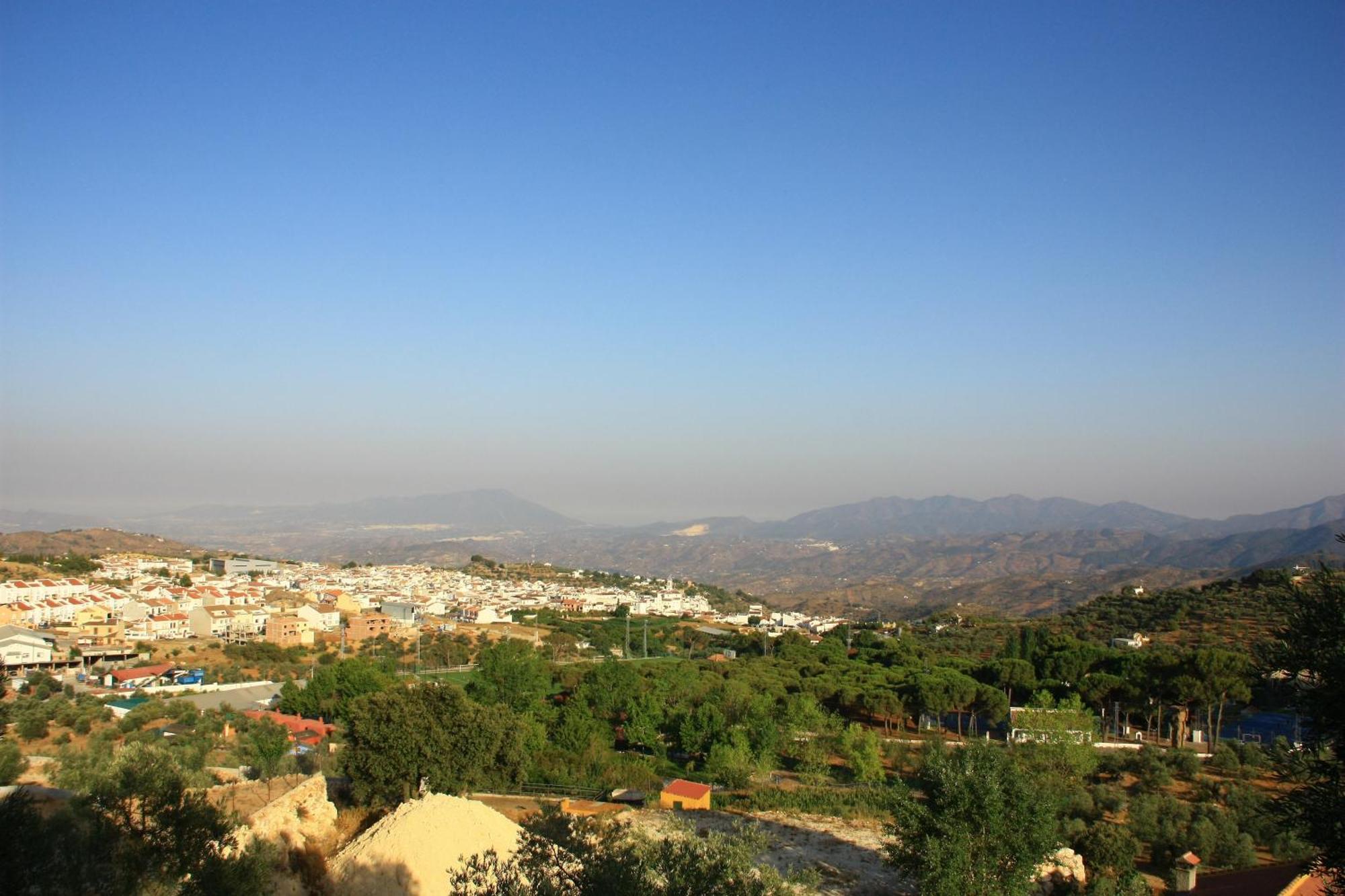 Camping Sierra De Las Nieves Yunquera Ngoại thất bức ảnh