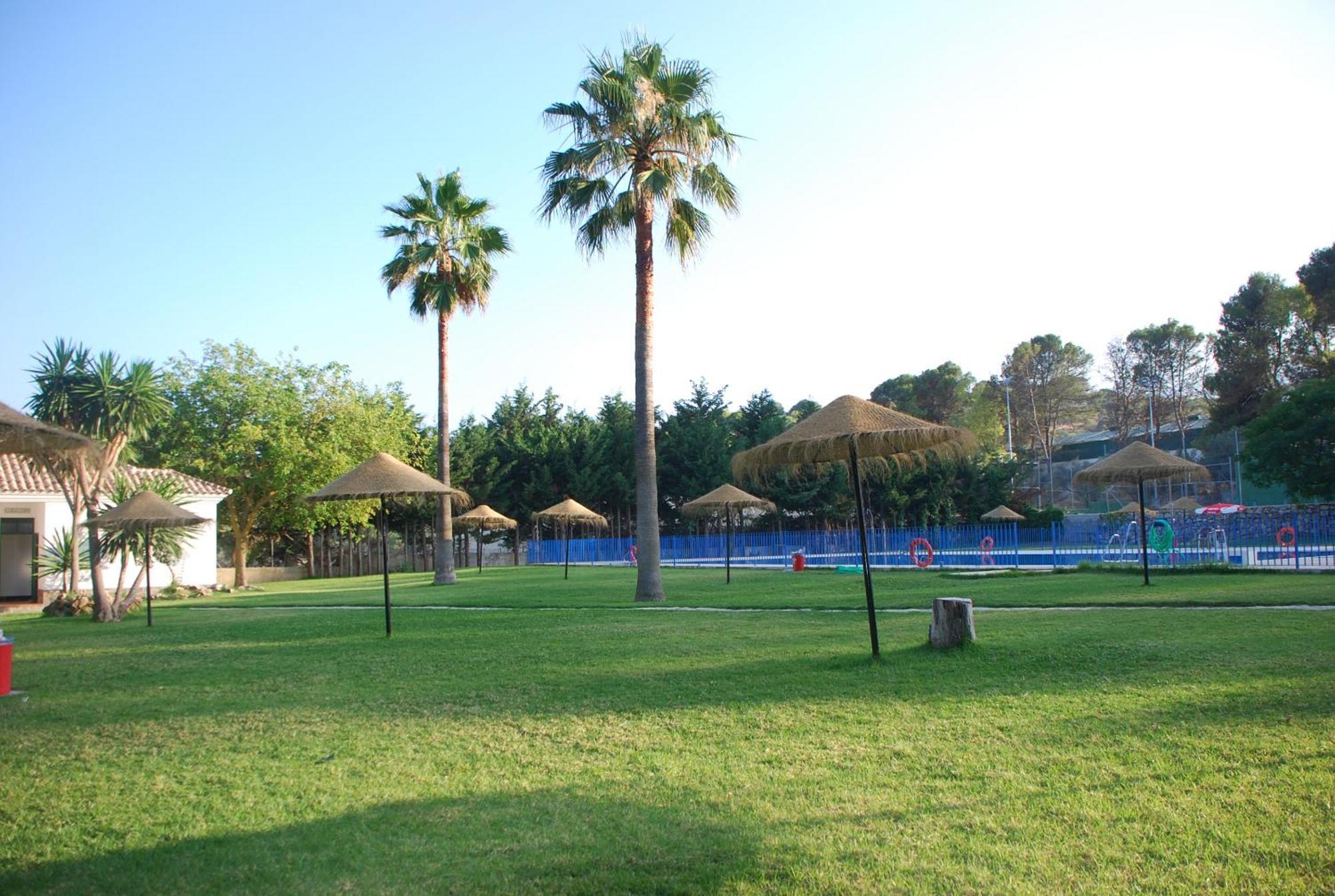 Camping Sierra De Las Nieves Yunquera Ngoại thất bức ảnh